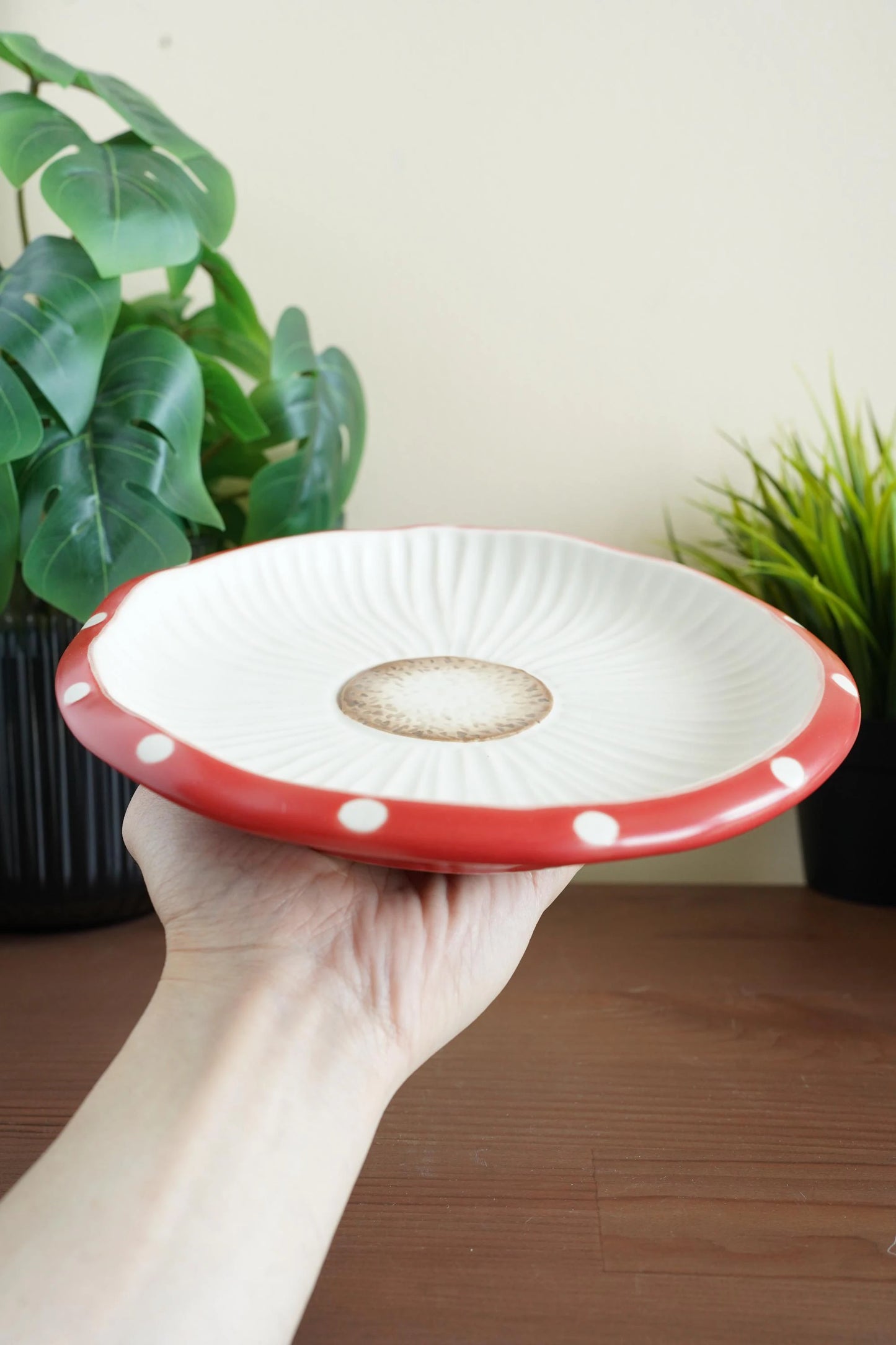 Handmade Ceramic Mushroom Plate: Whimsical Cottagecore Tableware