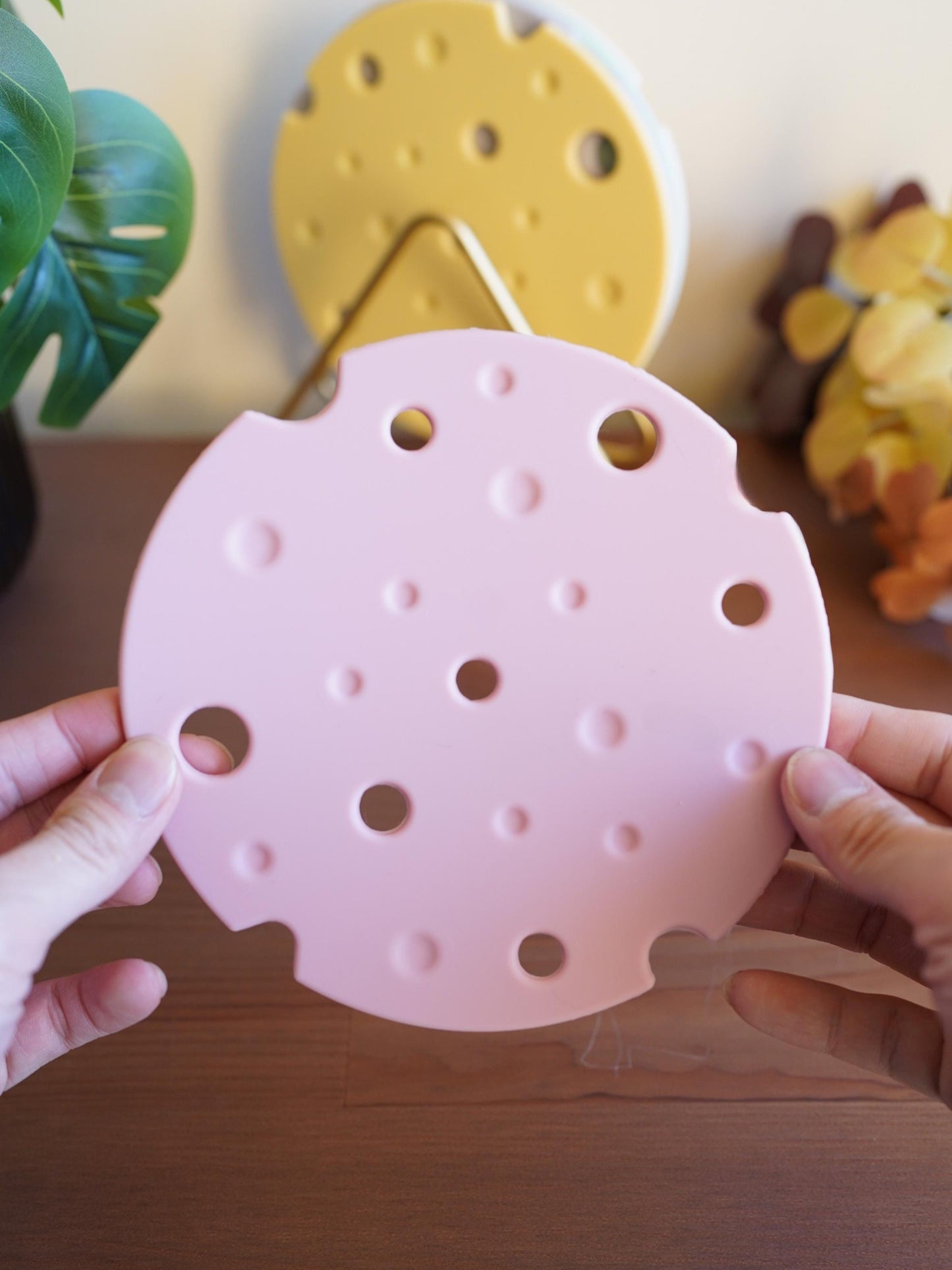 Cheese Silicone Trivet Pink — kitchen tableware | ORAORA HOME