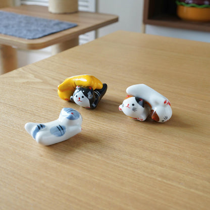 Cat Chopstick Rest 5 Standing — lifestyle photo | ORAORA HOME