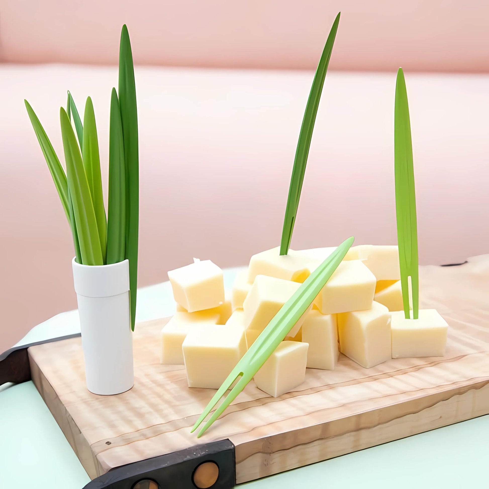 Grass Cocktail Picks — detail view | ORAORA HOME