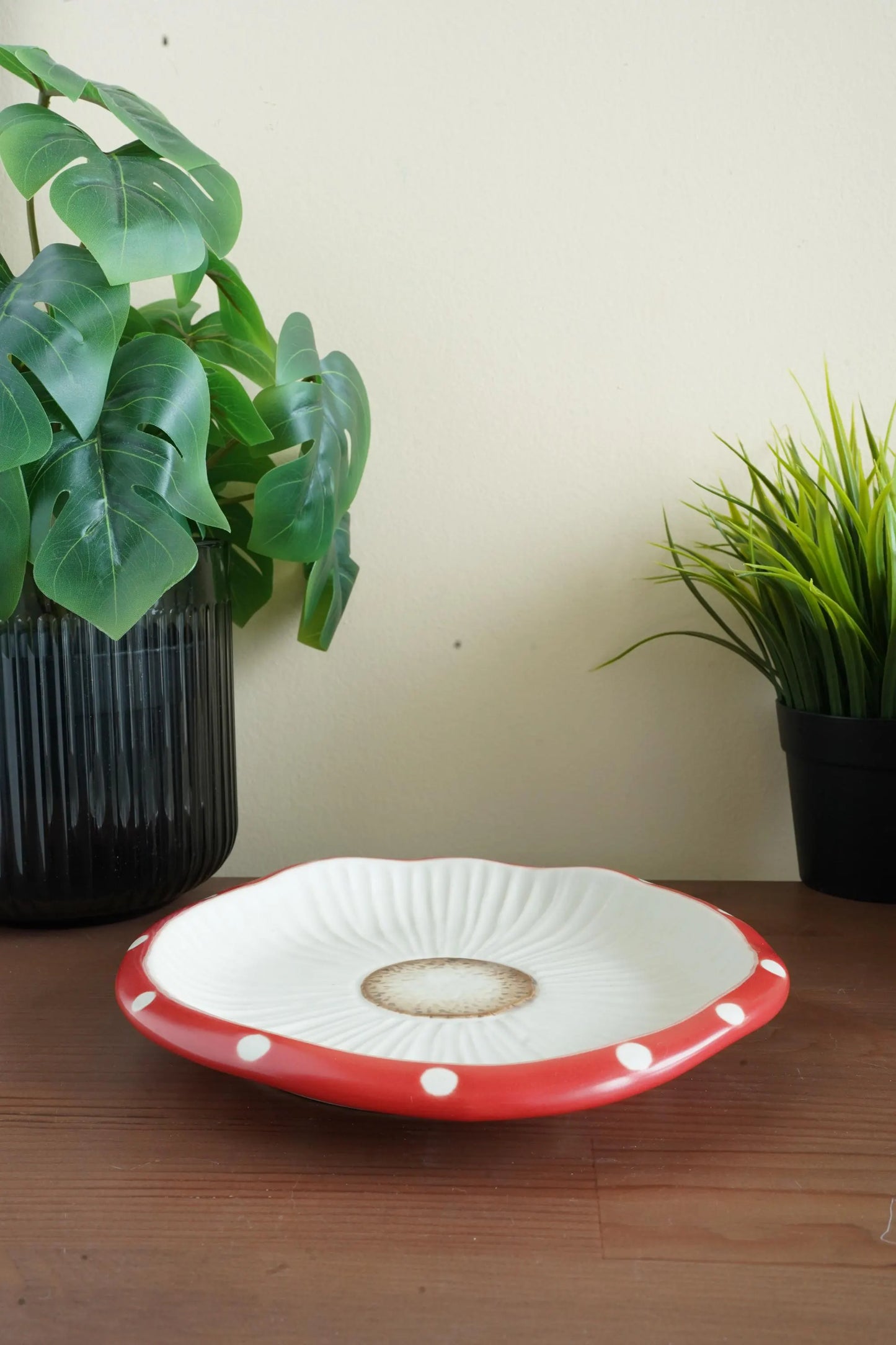 Handmade Ceramic Mushroom Plate: Whimsical Cottagecore Tableware