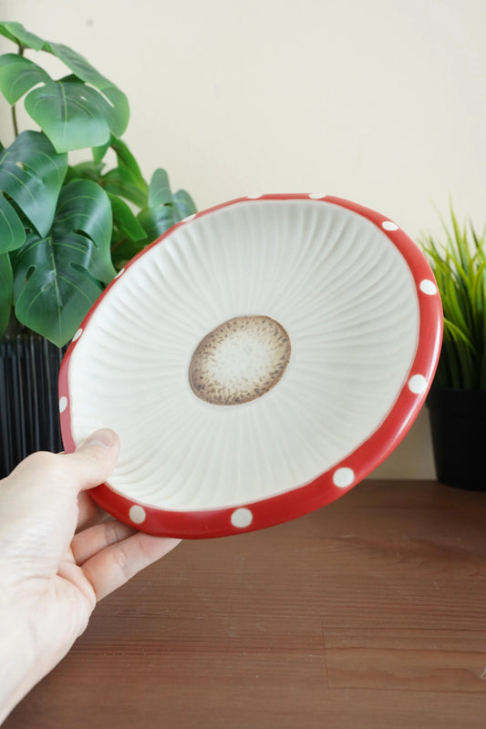 Handmade Ceramic Mushroom Plate: Whimsical Cottagecore Tableware