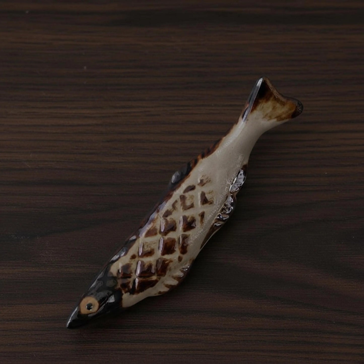 Fish Ceramic Chopstick Rests — detail view | ORAORA HOME