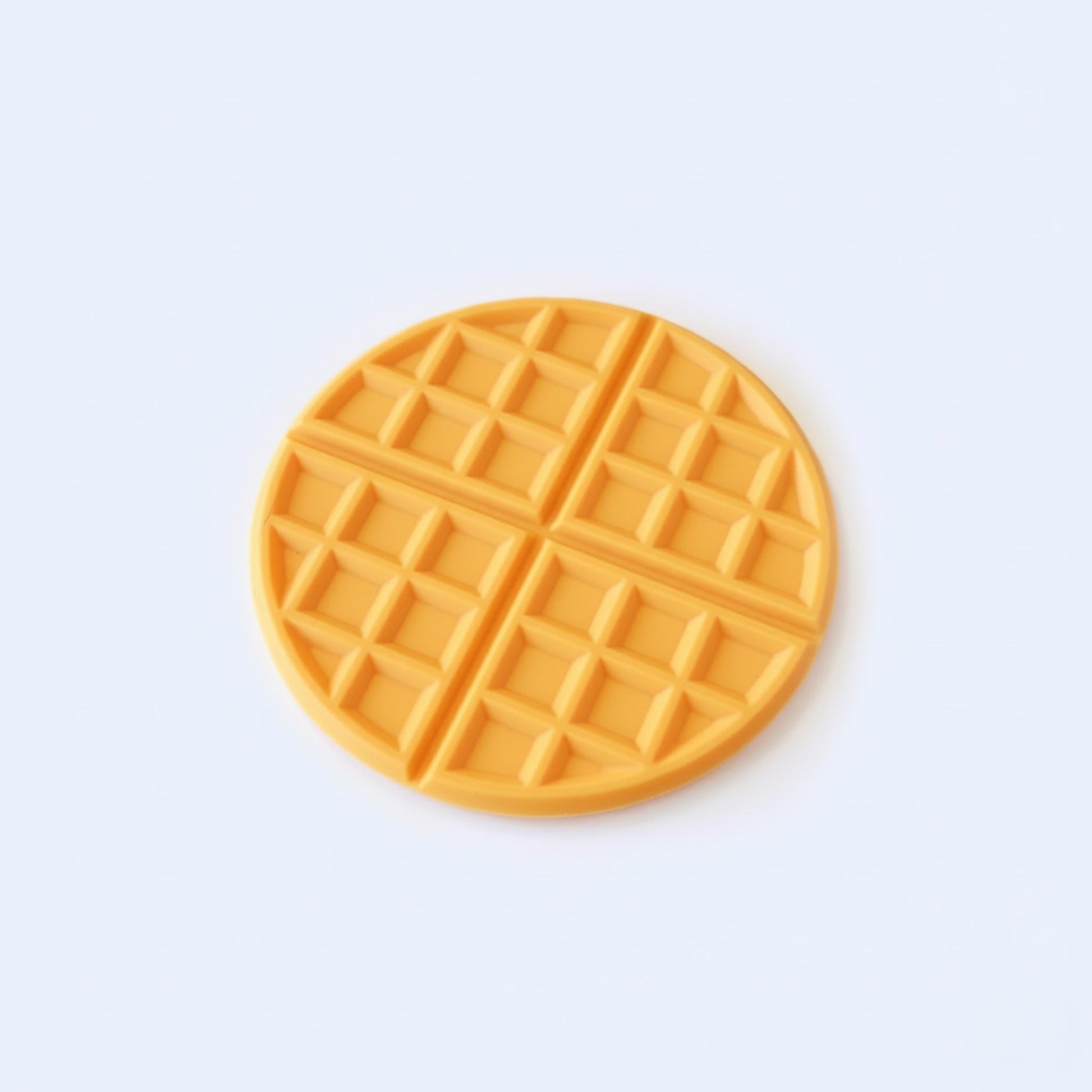Silicone Waffle Cheese Trivet Set — detail view | ORAORA HOME