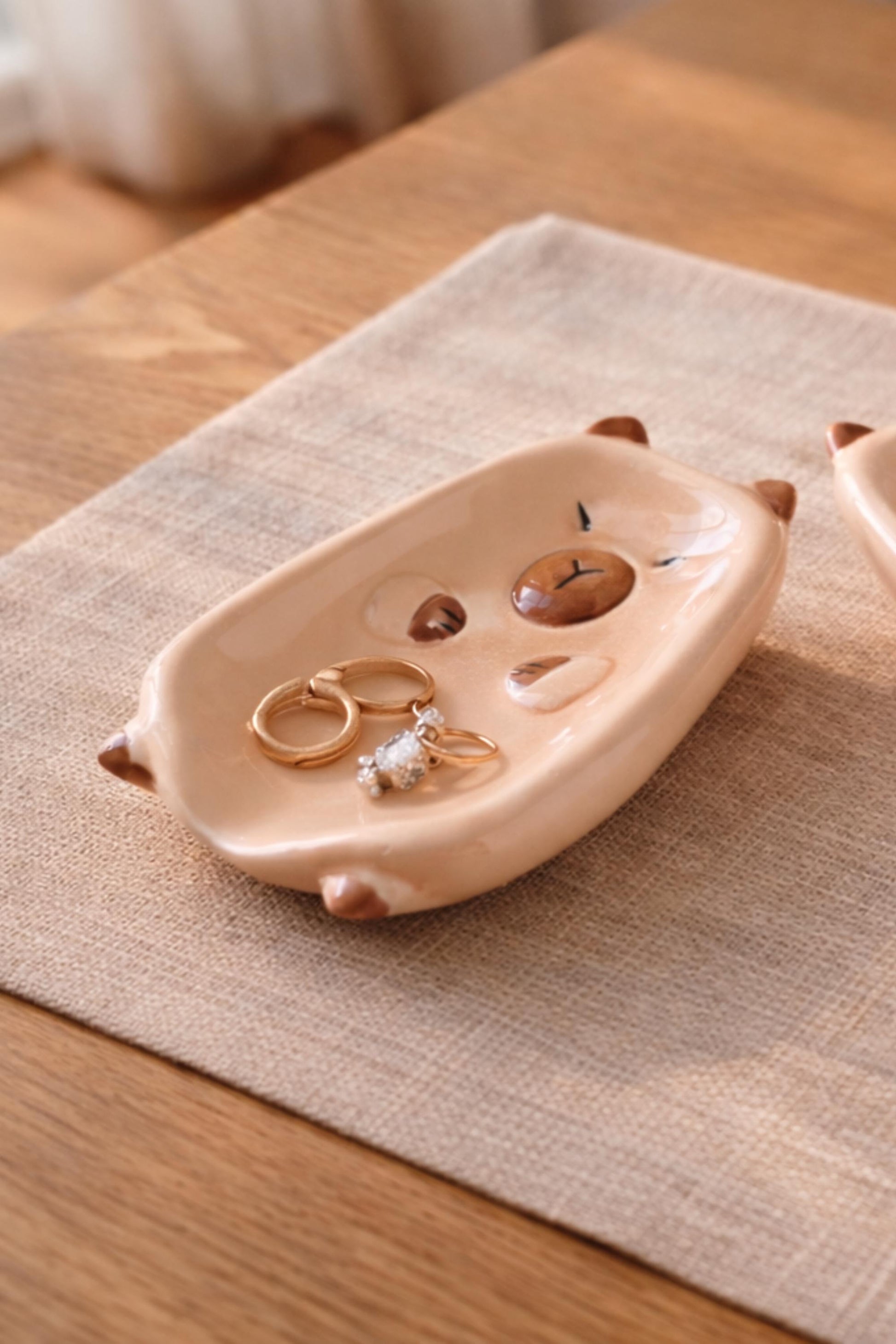 Capybara Soap Dish — capybara trinket tray gift | ORAORA HOME