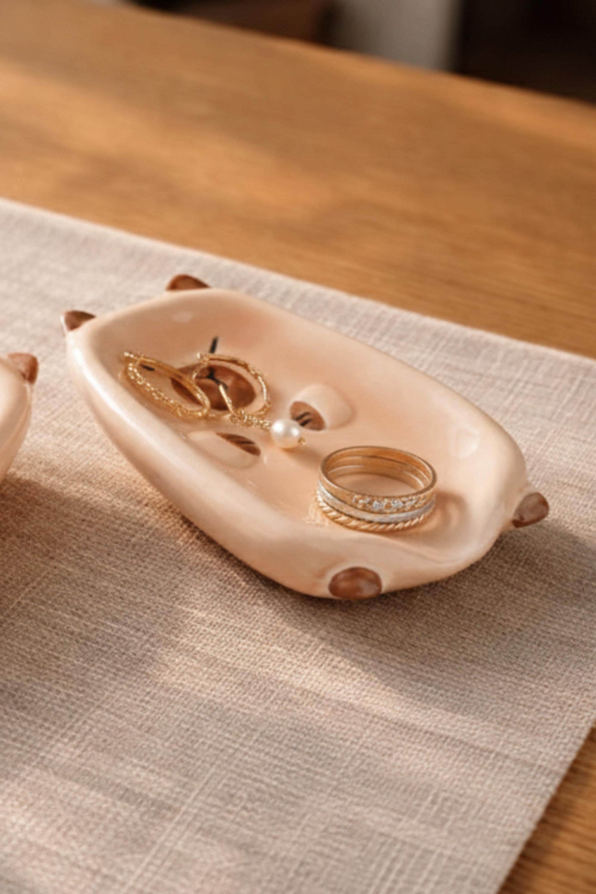Capybara Soap Dish — lifestyle photo | ORAORA HOME