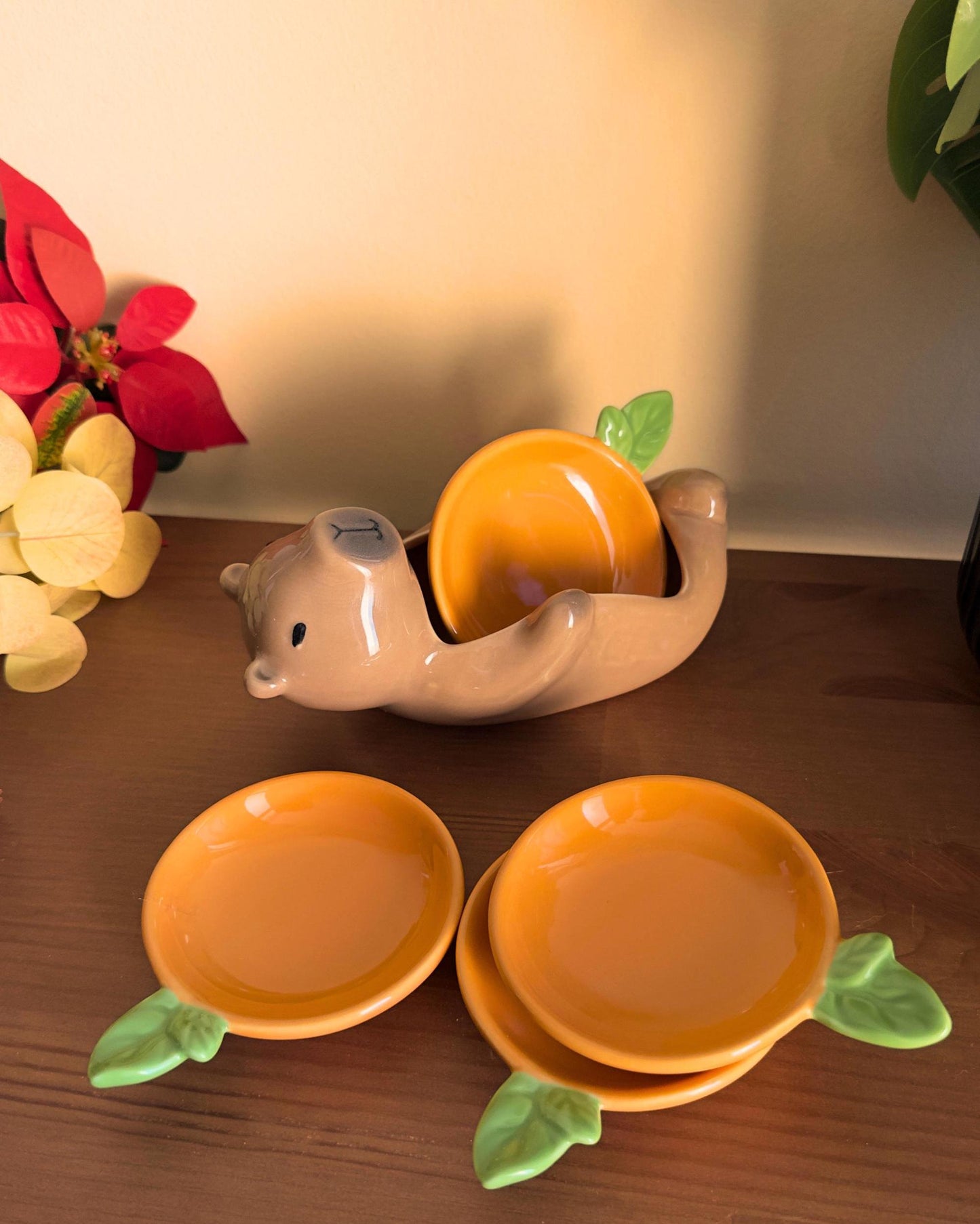 Capybara ceramic sauce dish party food set